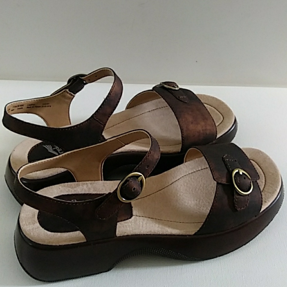 NEW DANSKO BROWN LEATHER SANDALS SIZE 38 US 7.5-8 - Picture 6 of 8